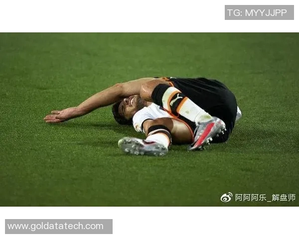 利云特与皇家社会激战正酣谁能在这场对决中笑到最后 利云特与皇家社会激战正酣谁能在这场对决中笑到最后